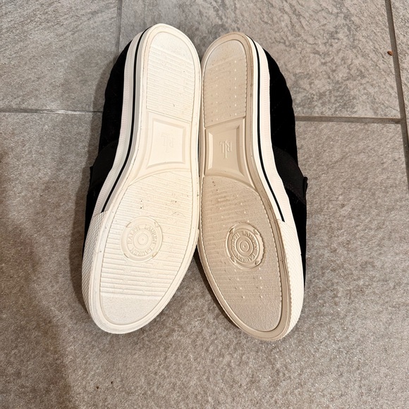 NEW w/o box Ralph Lauren Women’s Black Slip-On velvet SALE + FREE earrings! - Picture 5 of 7